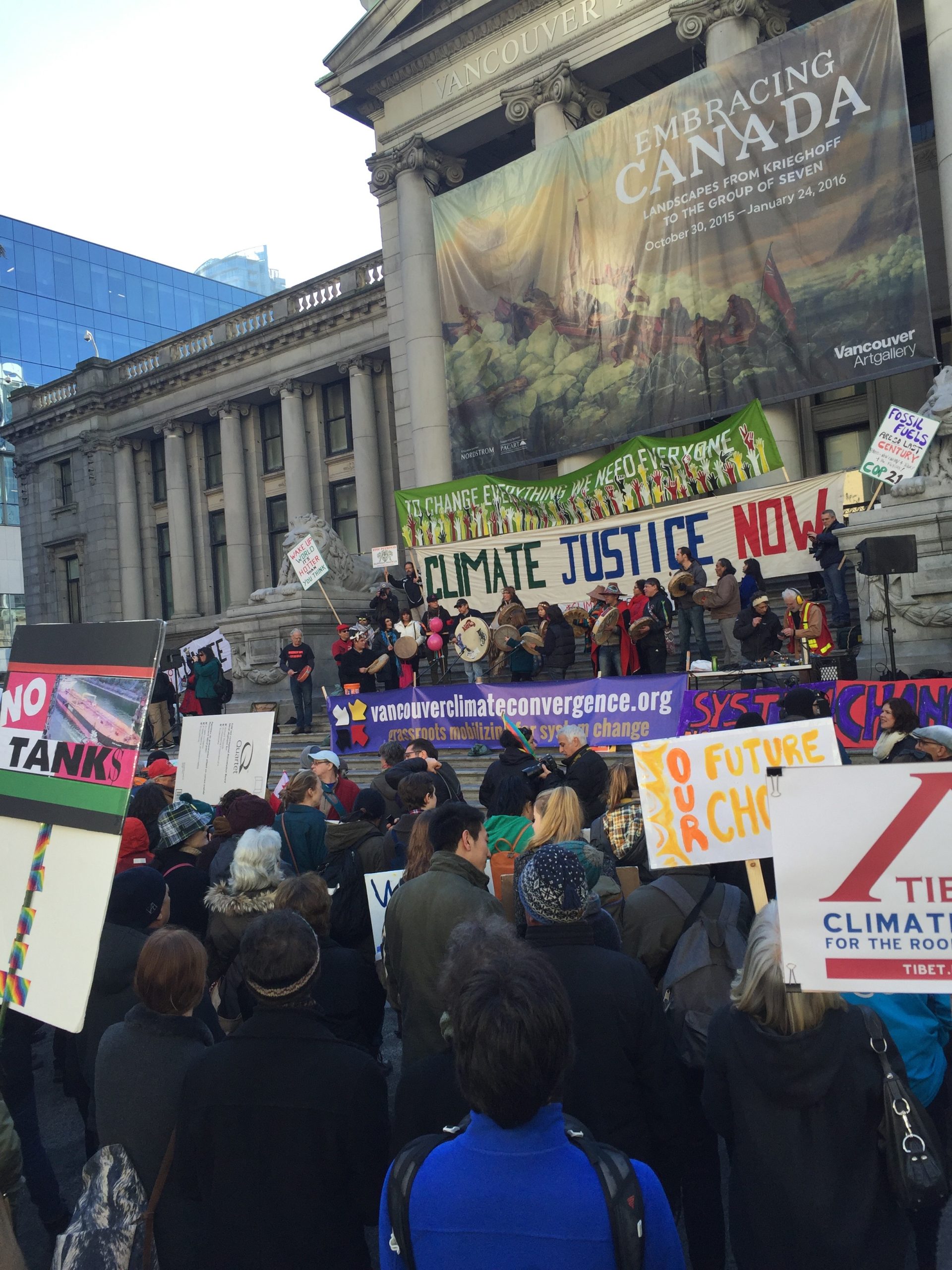 Photo of demonstration in front of the Vancouver Art Gallery against climate change.