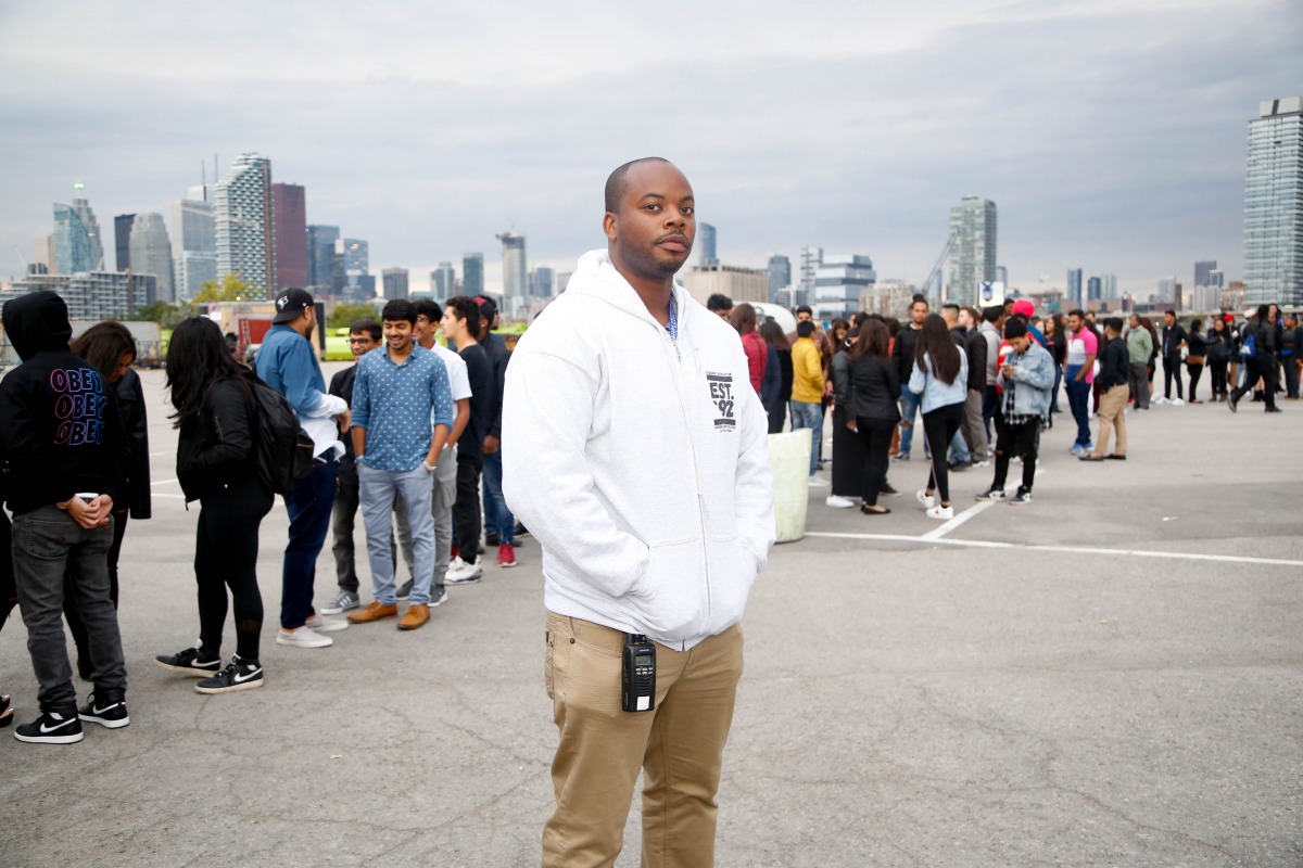 Neil Cumberbatch at Boat Cruise / Photo: HRS Photography